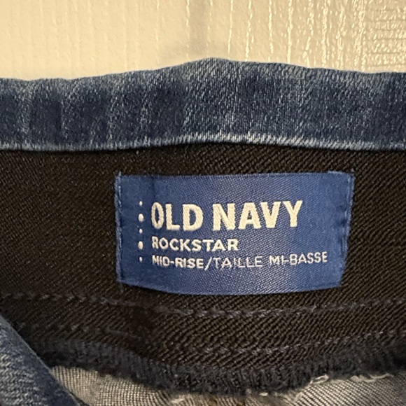 Old Navy Rockstar Mid Rise Distressed Skinny Pull On Jegging Blue Jean 18 Petite - Picture 2 of 7